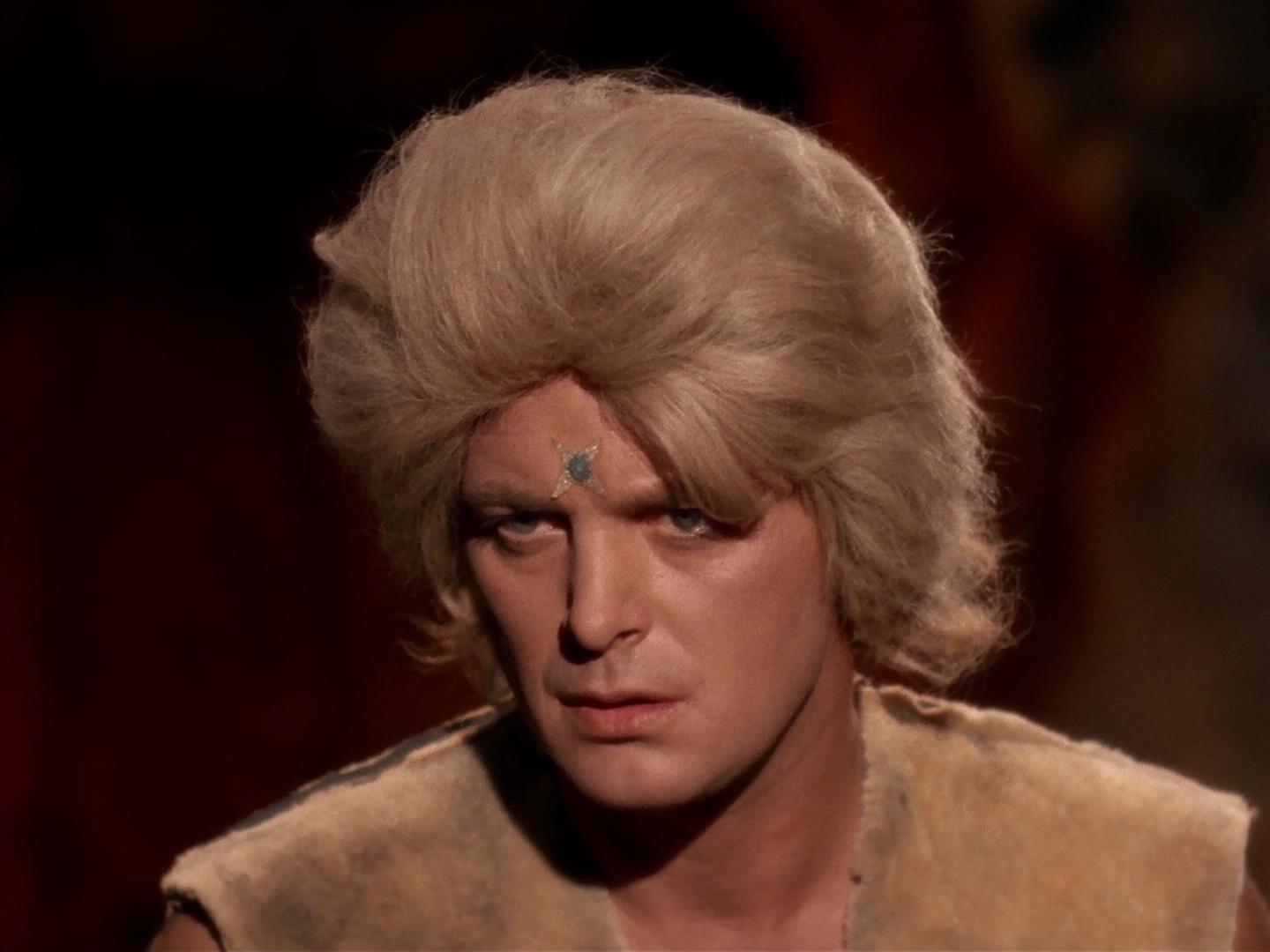 ariane179254_StarTrek_2x19_APrivateLittleWar_1707.jpg