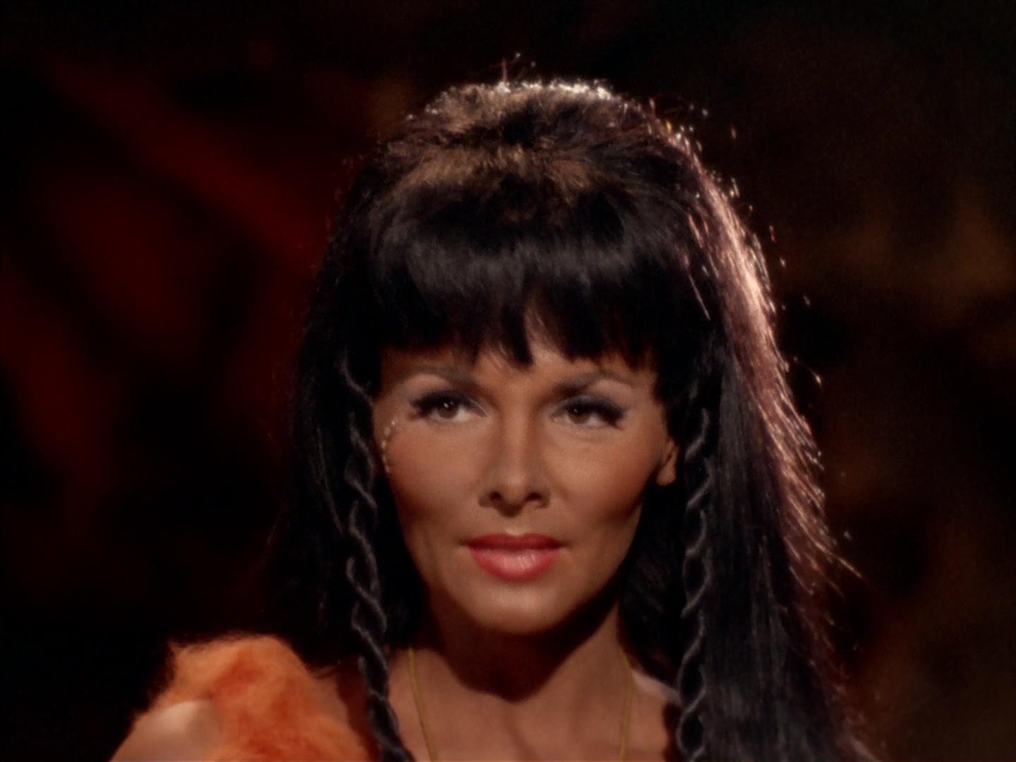 ariane179254_StarTrek_2x19_APrivateLittleWar_1749.jpg