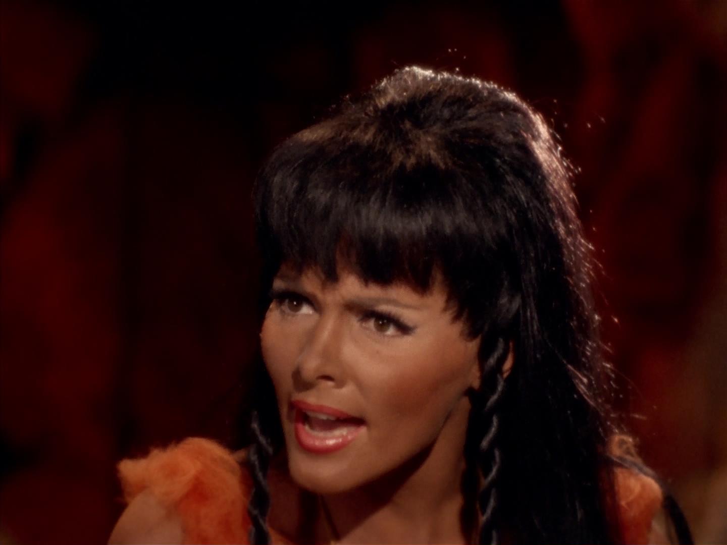 ariane179254_StarTrek_2x19_APrivateLittleWar_1872.jpg