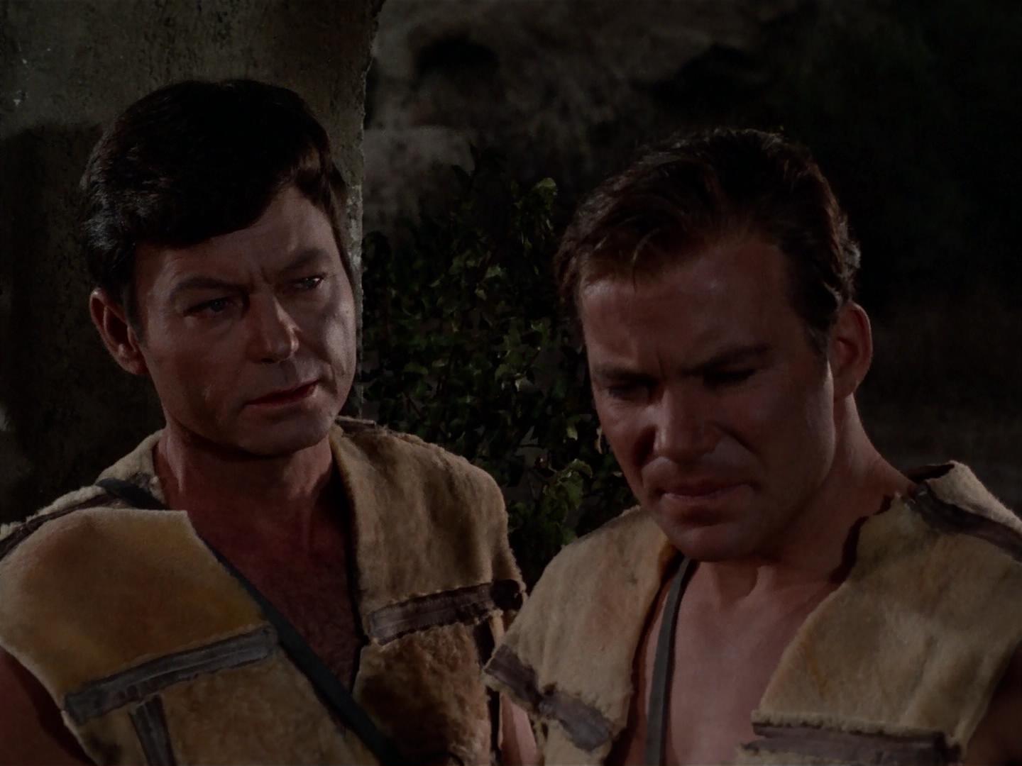 ariane179254_StarTrek_2x19_APrivateLittleWar_1948.jpg