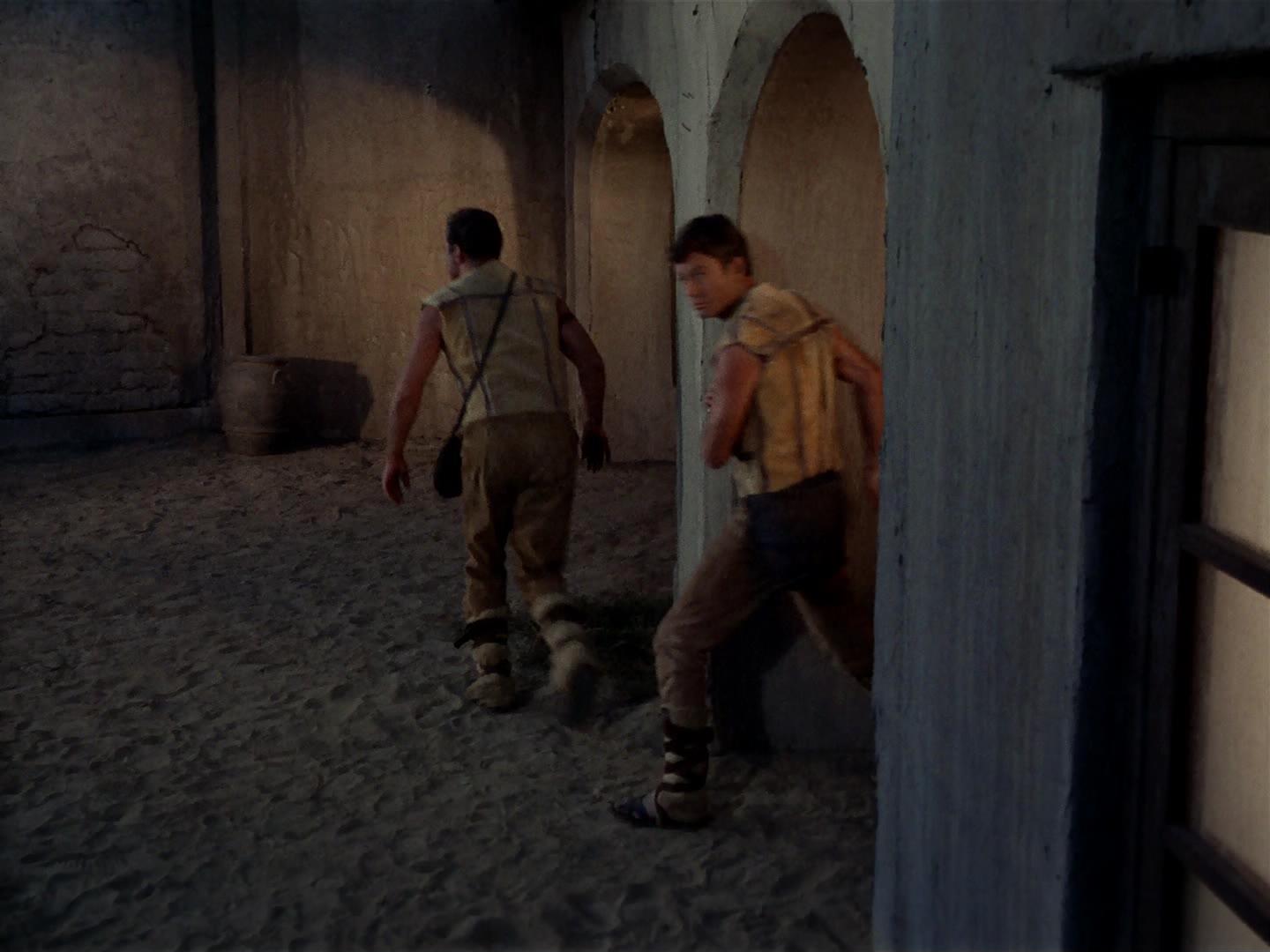 ariane179254_StarTrek_2x19_APrivateLittleWar_2000.jpg