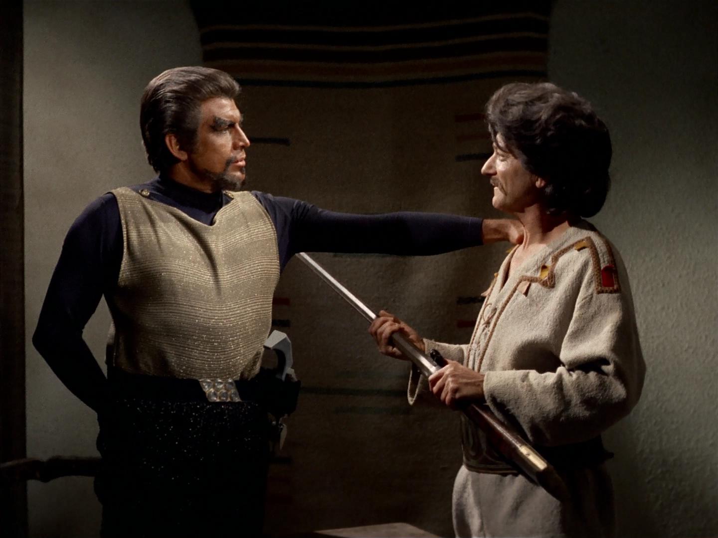 ariane179254_StarTrek_2x19_APrivateLittleWar_2060.jpg
