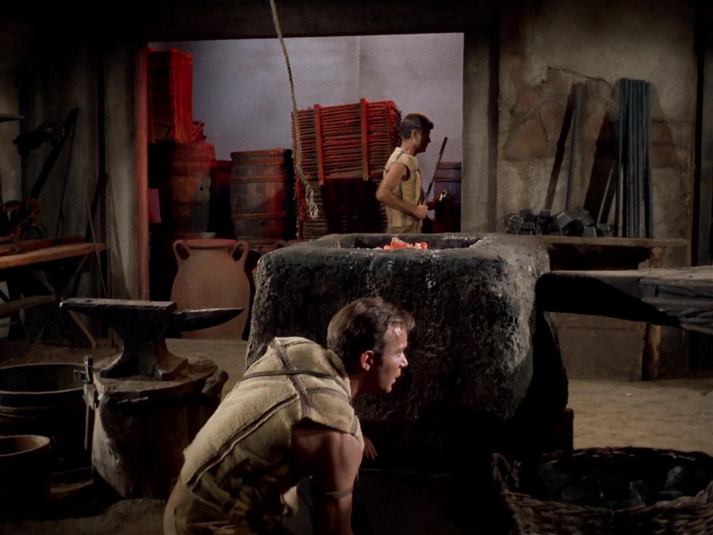 ariane179254_StarTrek_2x19_APrivateLittleWar_2139.jpg