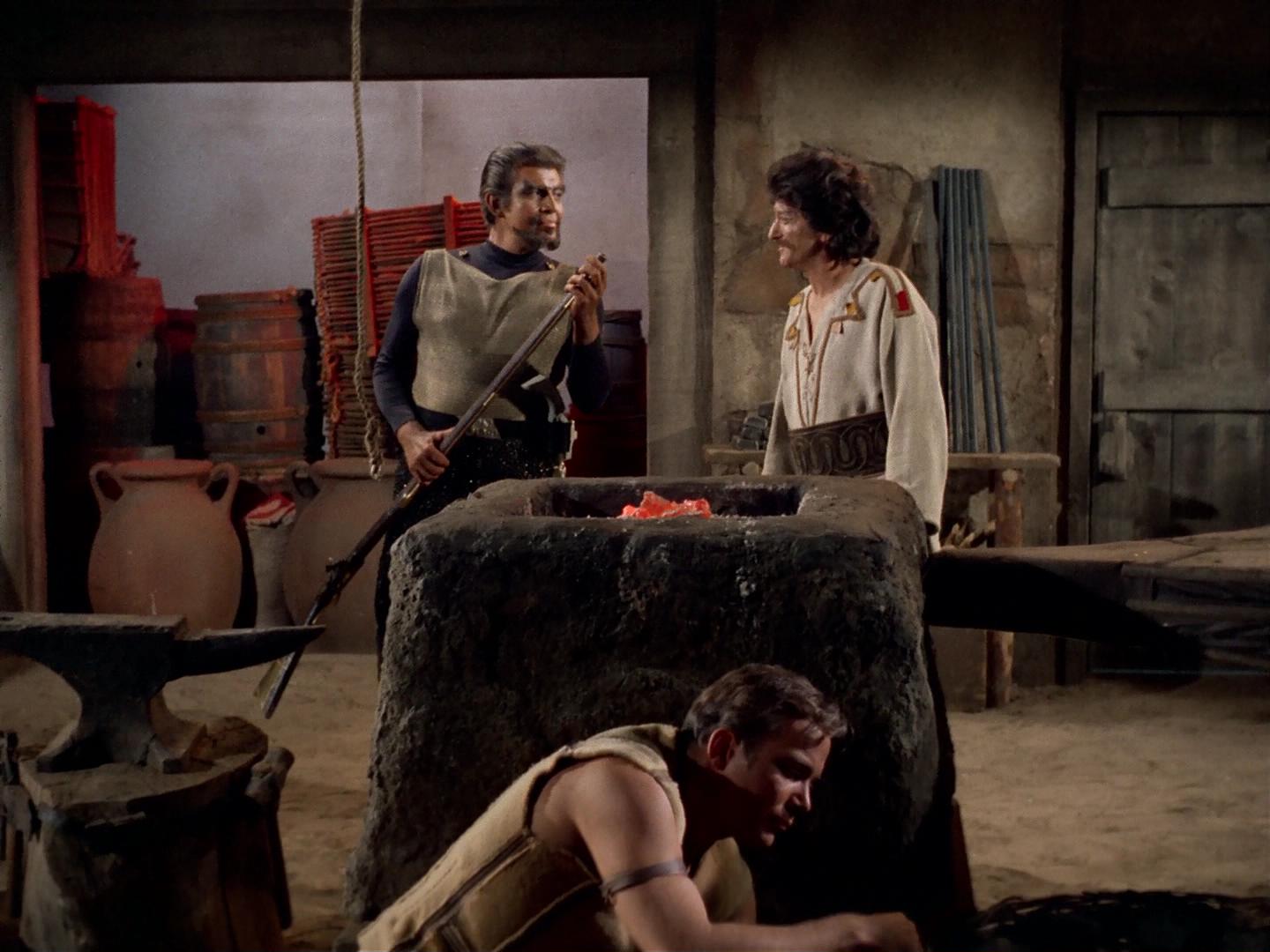 ariane179254_StarTrek_2x19_APrivateLittleWar_2151.jpg