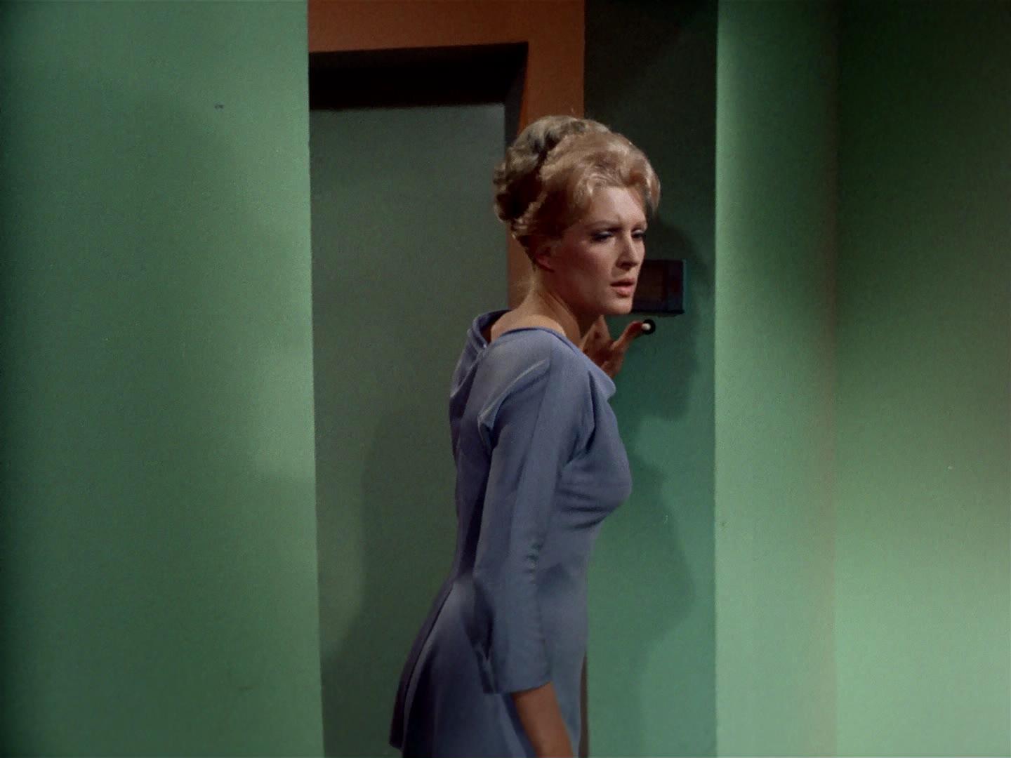 ariane179254_StarTrek_2x19_APrivateLittleWar_2224.jpg