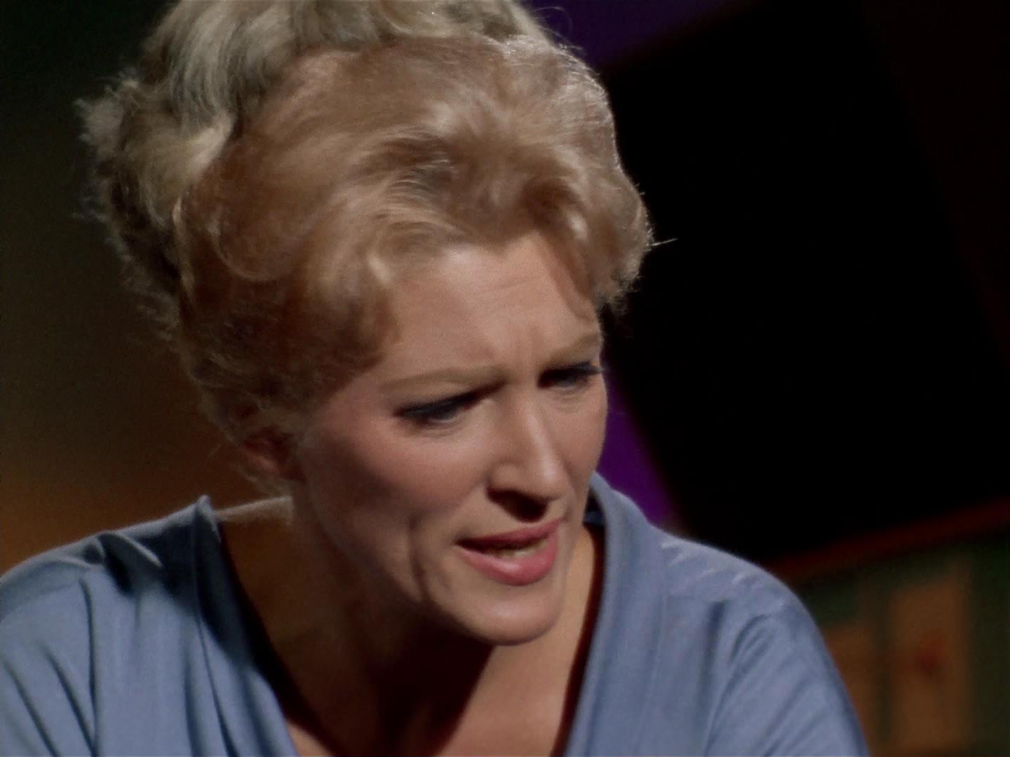 ariane179254_StarTrek_2x19_APrivateLittleWar_2232.jpg