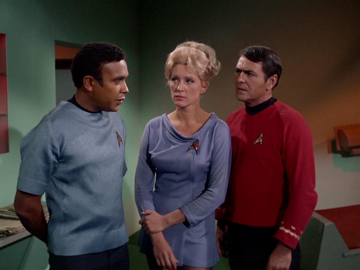 ariane179254_StarTrek_2x19_APrivateLittleWar_2285.jpg
