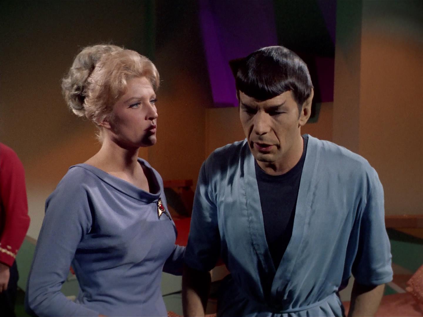 ariane179254_StarTrek_2x19_APrivateLittleWar_2296.jpg