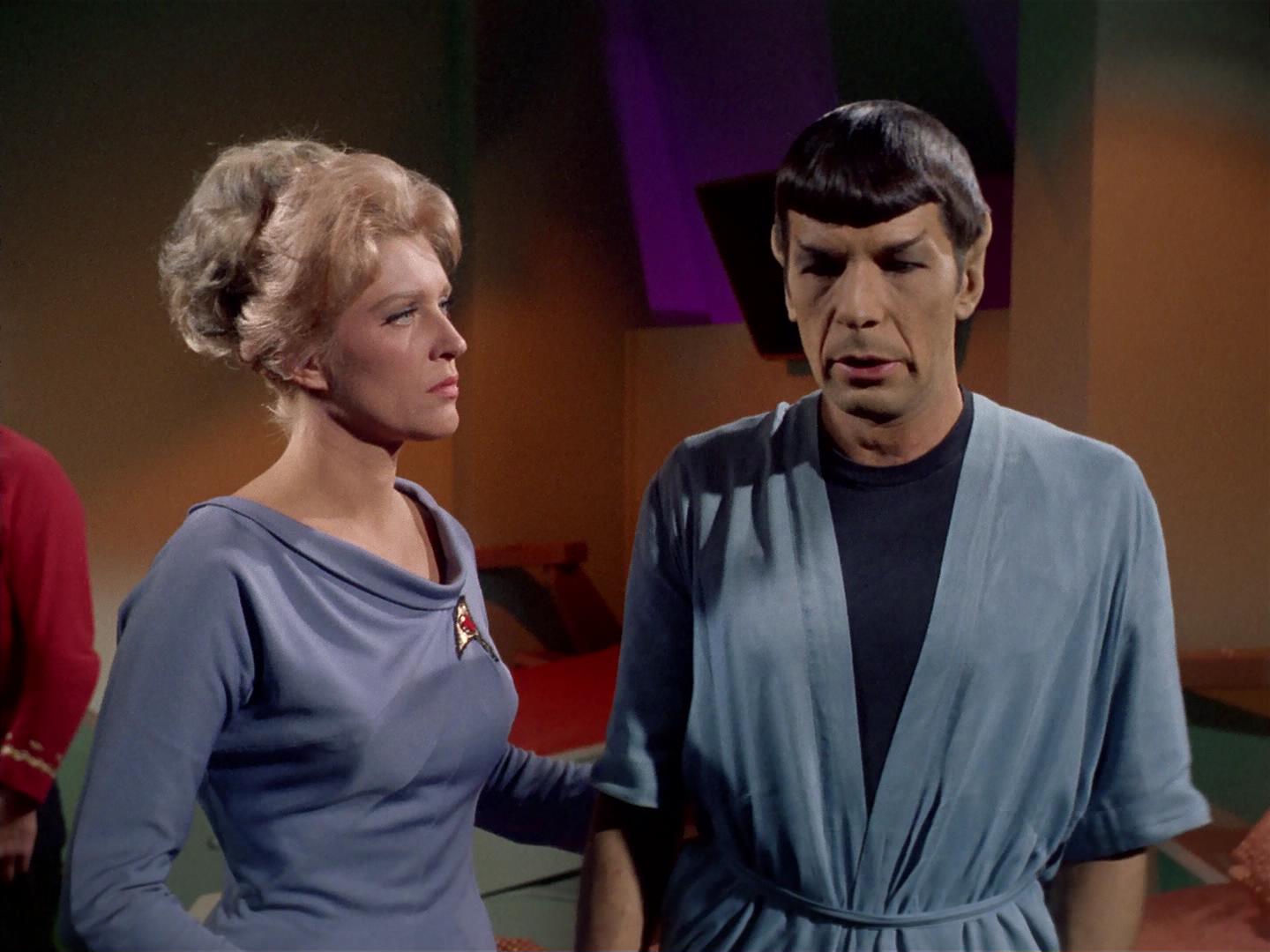 ariane179254_StarTrek_2x19_APrivateLittleWar_2297.jpg