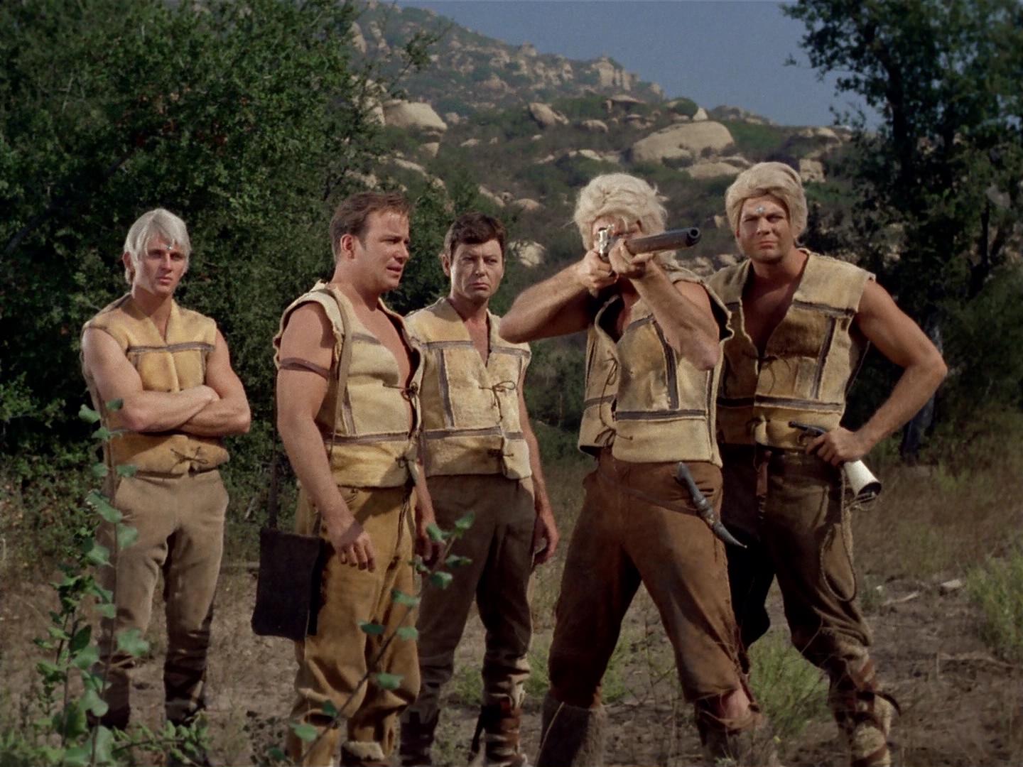 ariane179254_StarTrek_2x19_APrivateLittleWar_2324.jpg