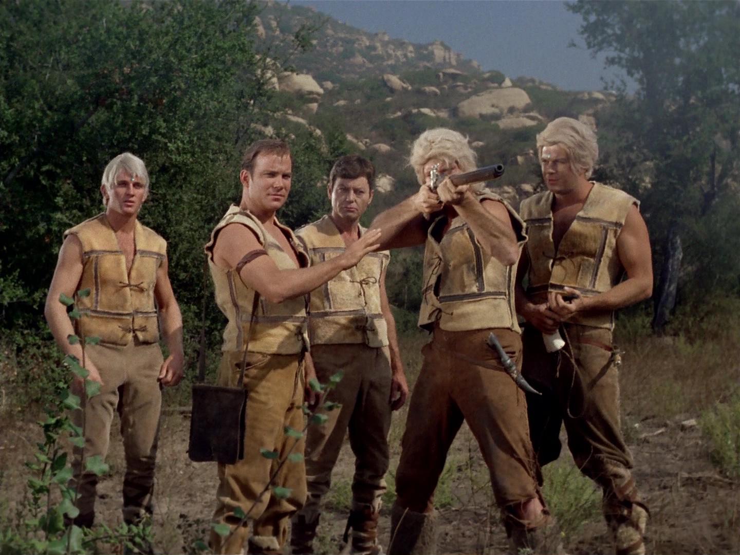ariane179254_StarTrek_2x19_APrivateLittleWar_2332.jpg