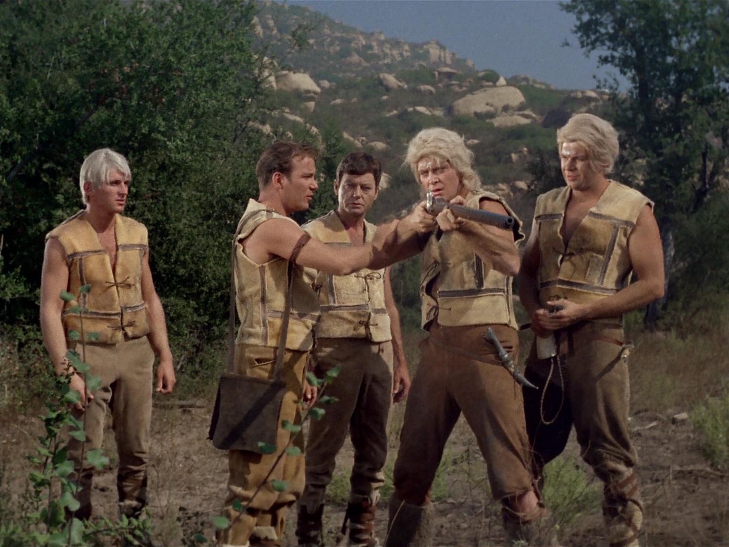 ariane179254_StarTrek_2x19_APrivateLittleWar_2336.jpg