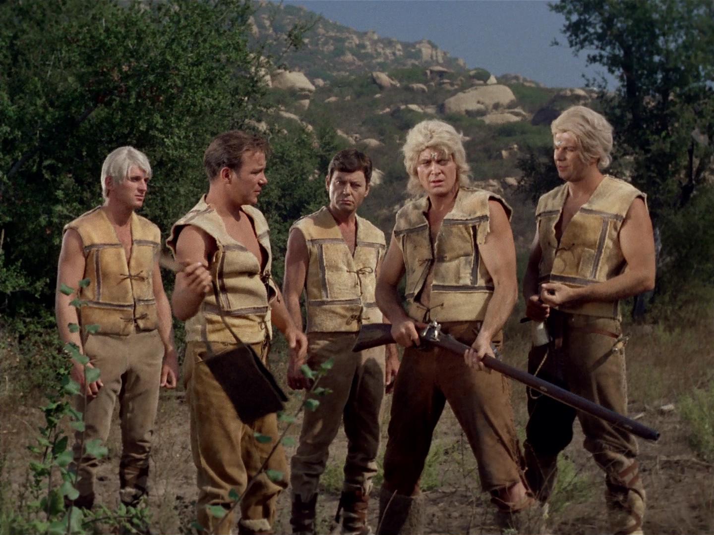 ariane179254_StarTrek_2x19_APrivateLittleWar_2342.jpg