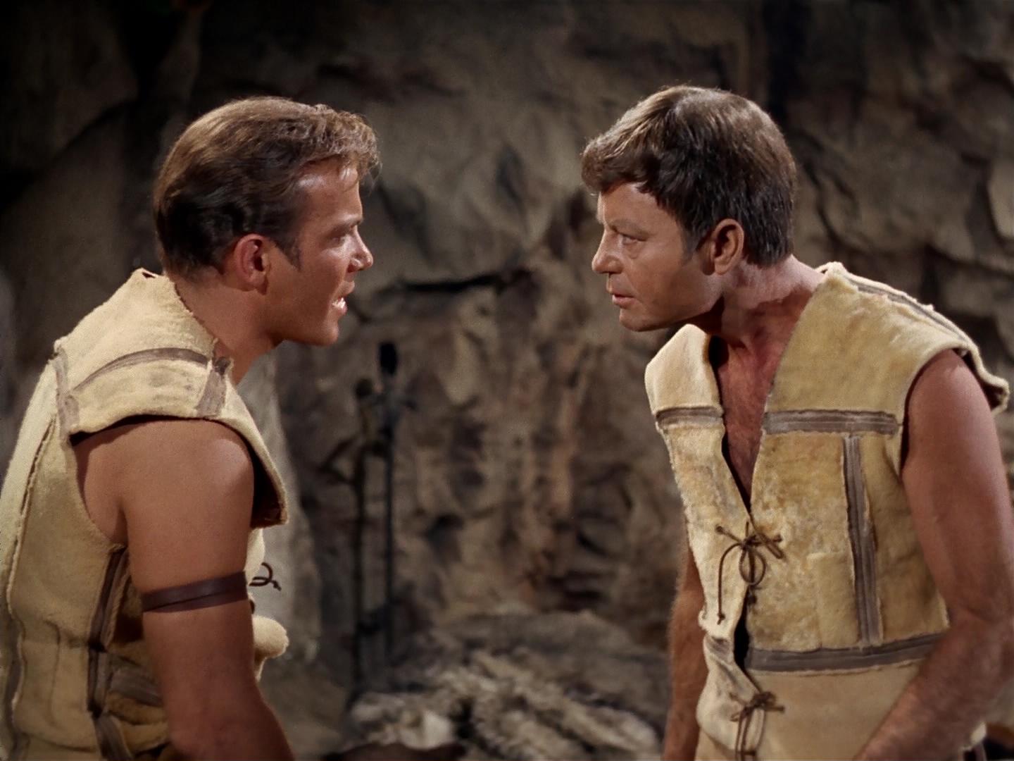 ariane179254_StarTrek_2x19_APrivateLittleWar_2382.jpg
