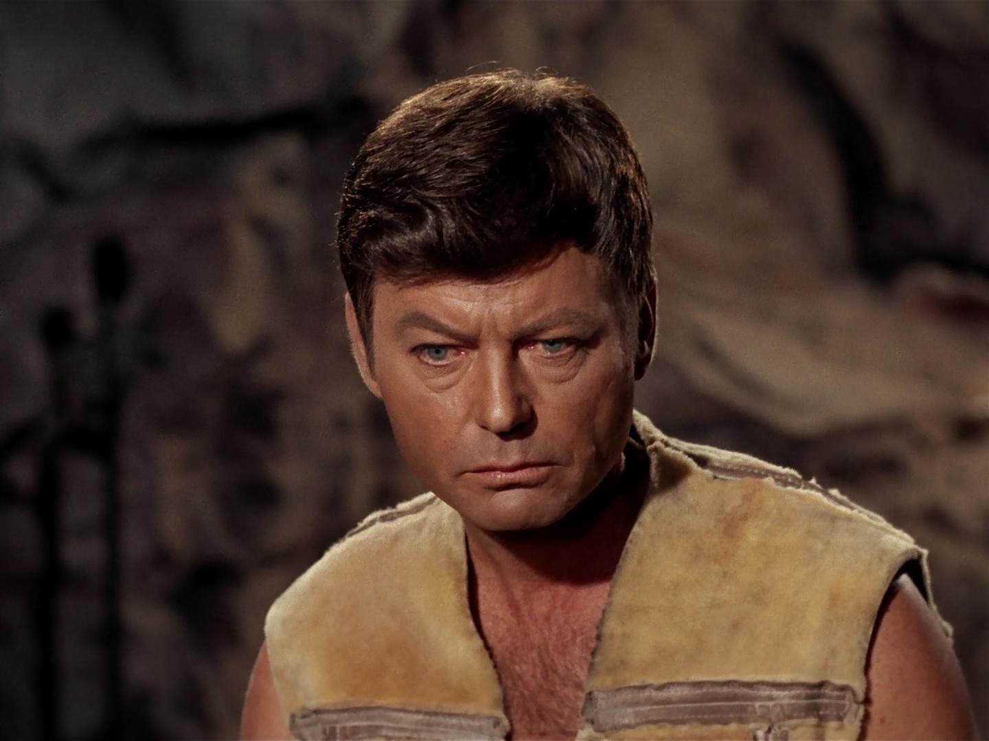 ariane179254_StarTrek_2x19_APrivateLittleWar_2434.jpg