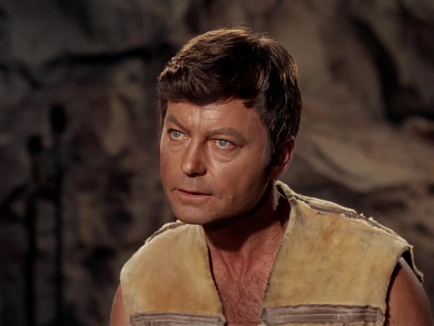 ariane179254_StarTrek_2x19_APrivateLittleWar_2437.jpg
