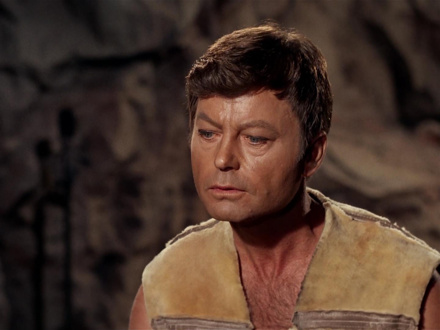 ariane179254_StarTrek_2x19_APrivateLittleWar_2478.jpg