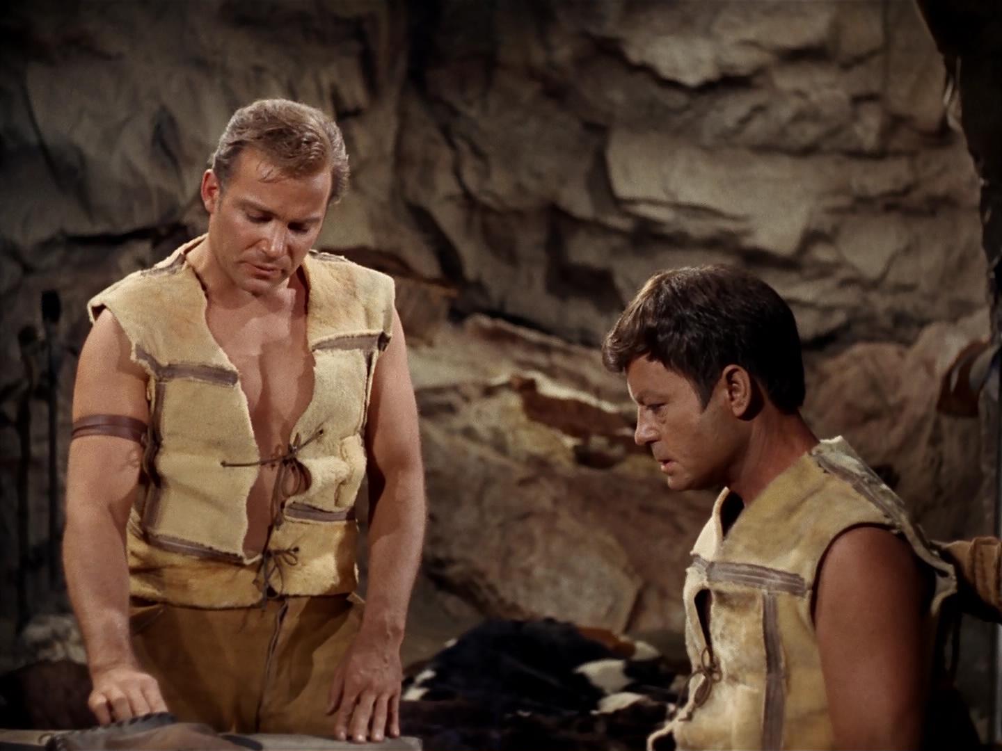 ariane179254_StarTrek_2x19_APrivateLittleWar_2555.jpg