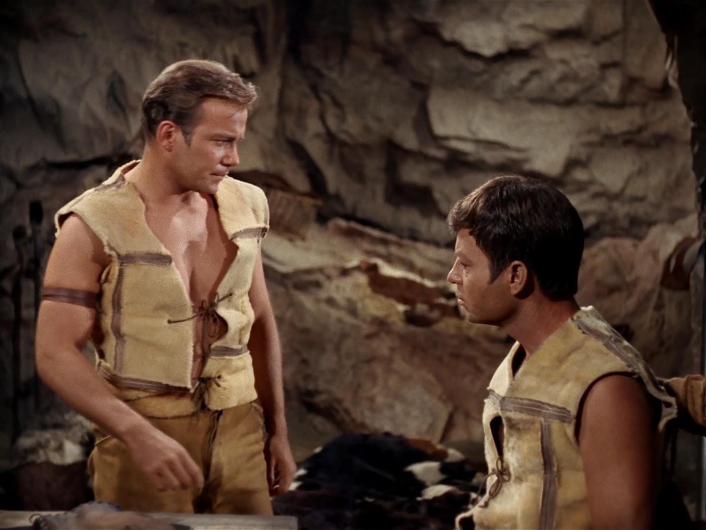 ariane179254_StarTrek_2x19_APrivateLittleWar_2566.jpg