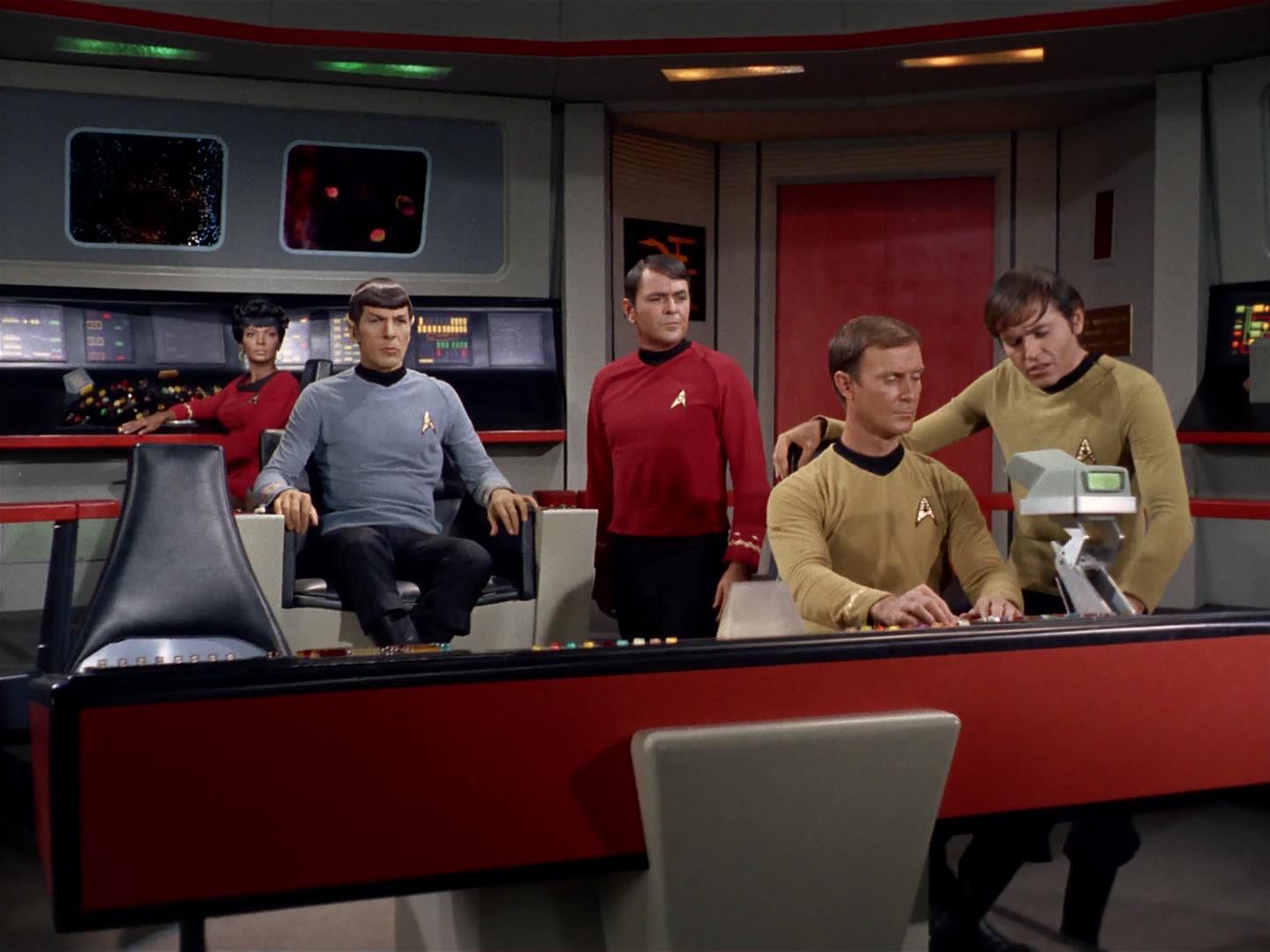 ariane179254_StarTrek_2x19_APrivateLittleWar_2583.jpg