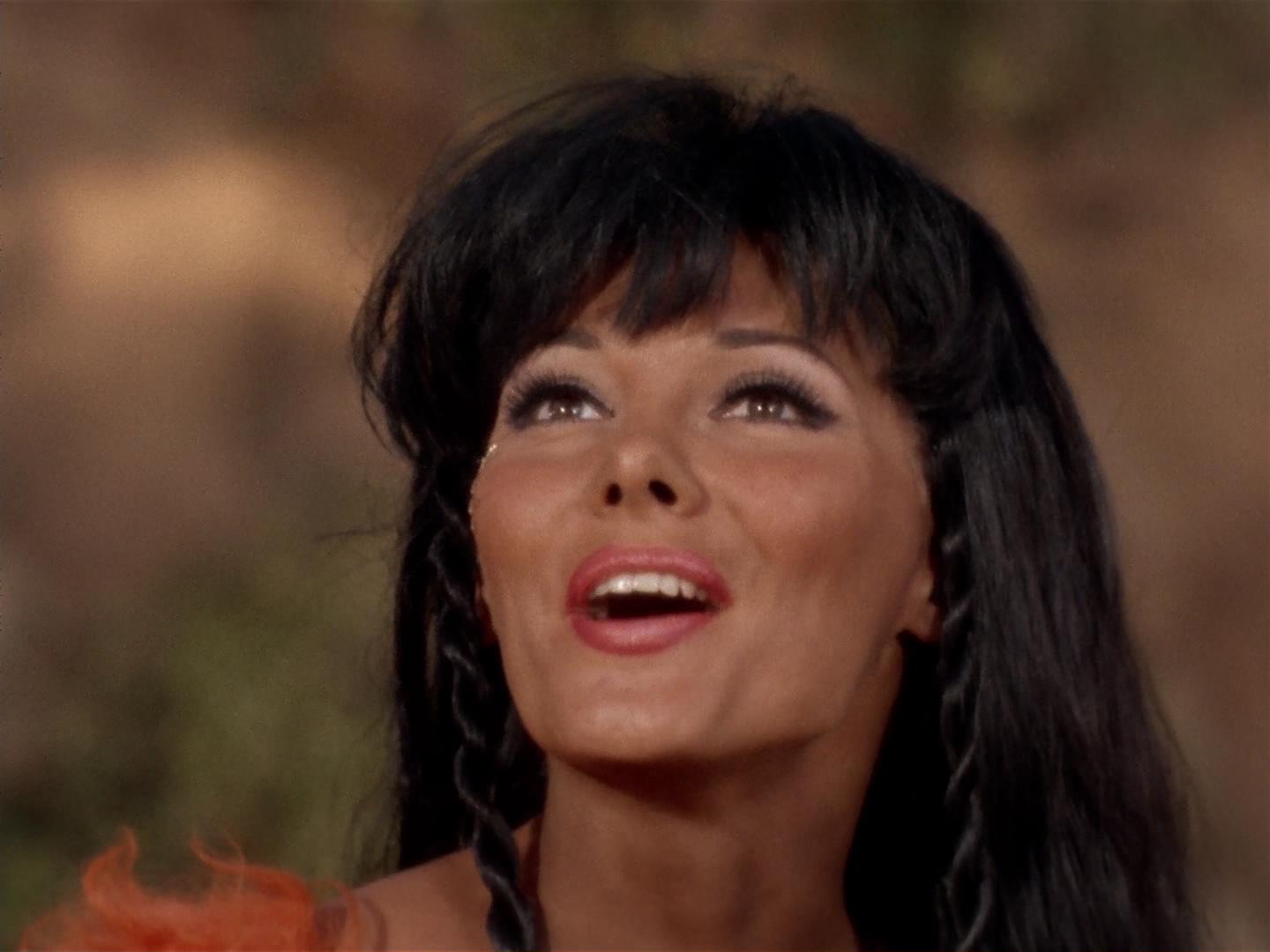 ariane179254_StarTrek_2x19_APrivateLittleWar_2617.jpg