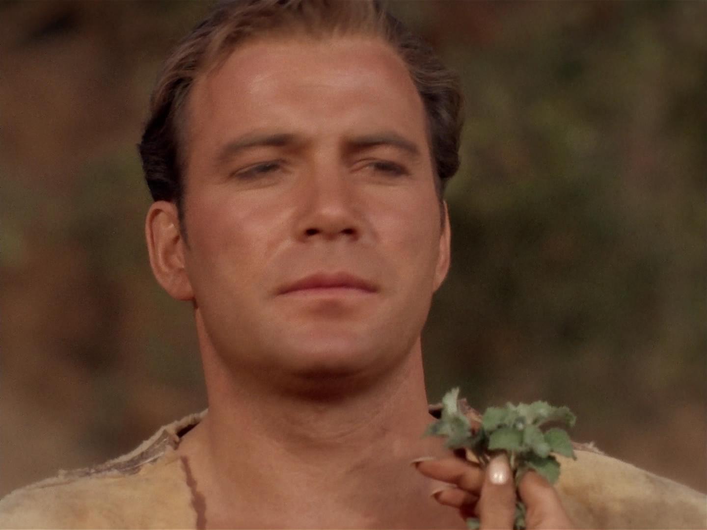 ariane179254_StarTrek_2x19_APrivateLittleWar_2637.jpg