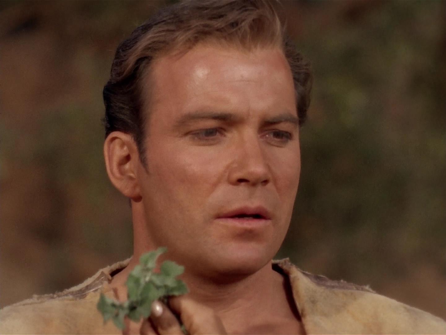 ariane179254_StarTrek_2x19_APrivateLittleWar_2639.jpg