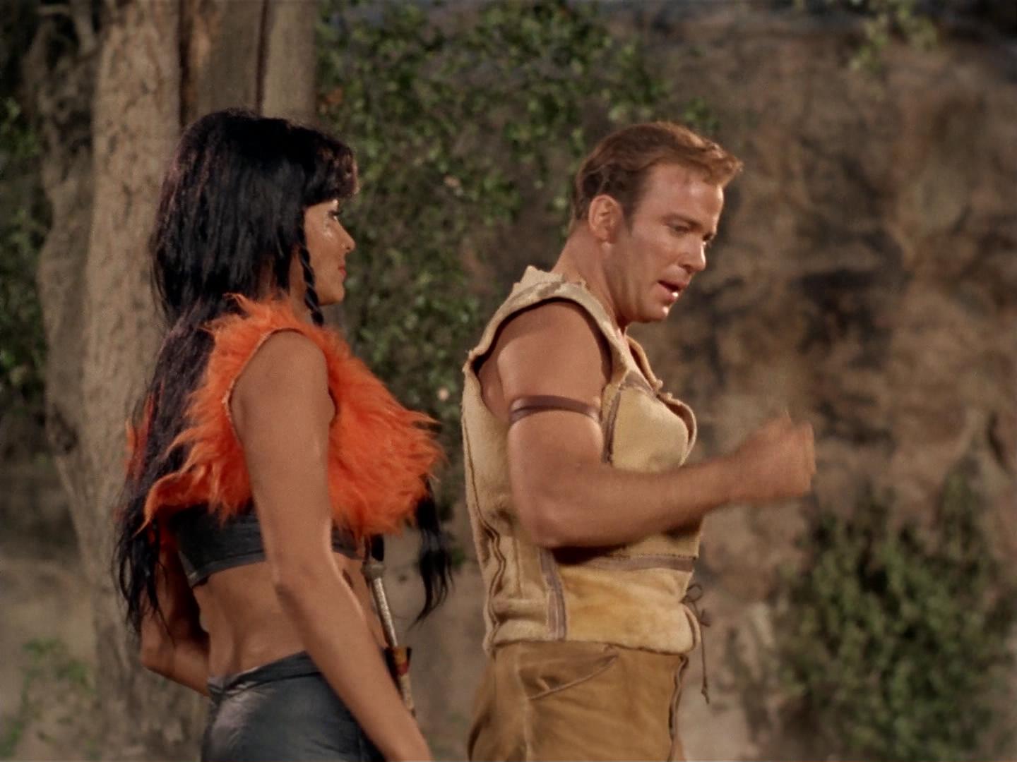 ariane179254_StarTrek_2x19_APrivateLittleWar_2677.jpg