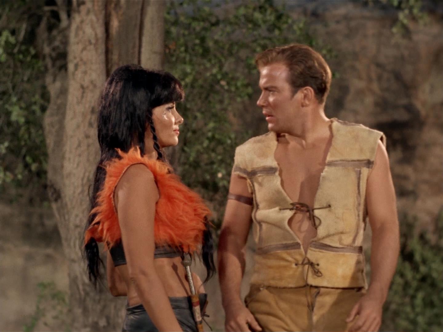 ariane179254_StarTrek_2x19_APrivateLittleWar_2679.jpg