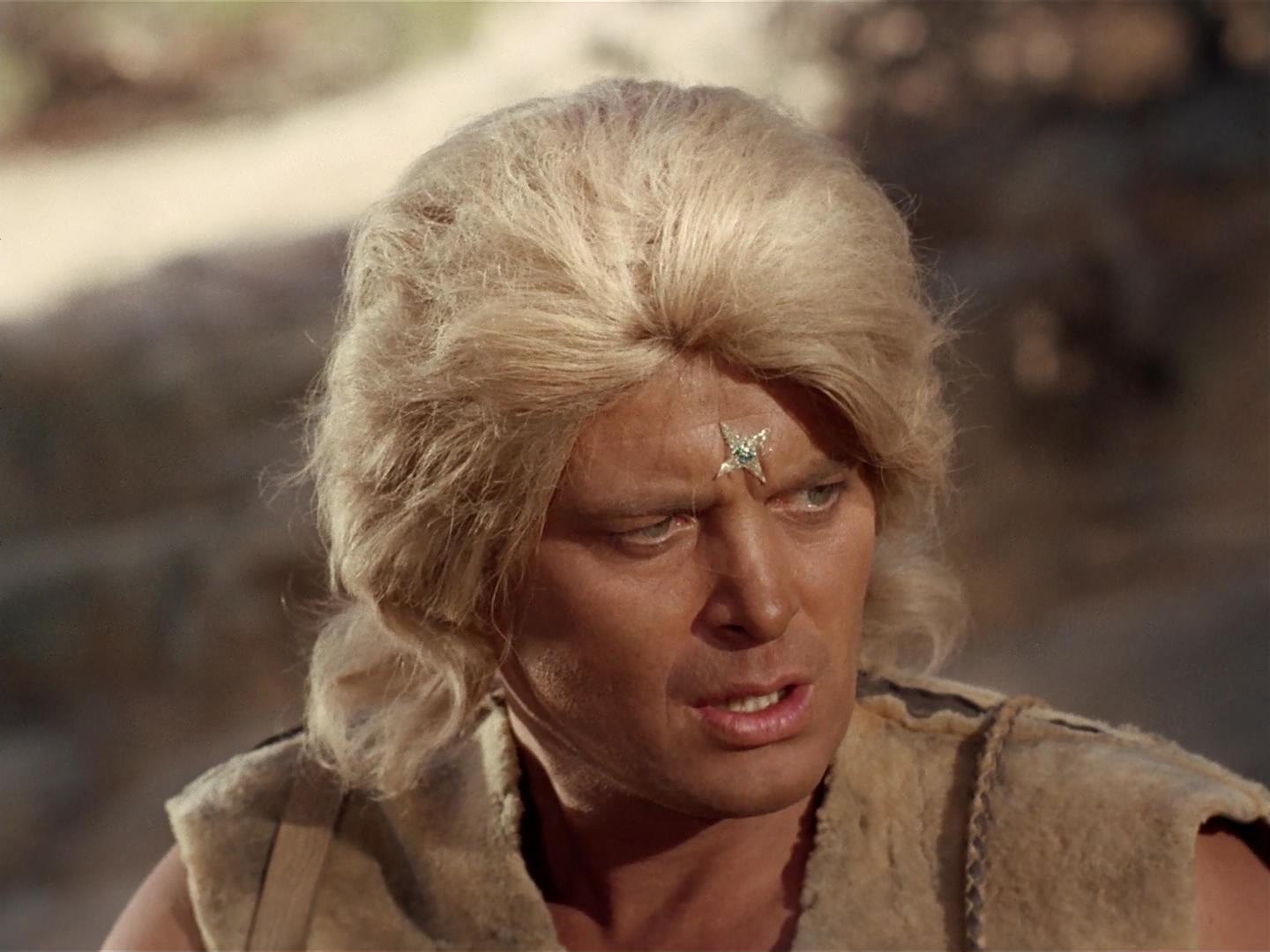 ariane179254_StarTrek_2x19_APrivateLittleWar_2719.jpg