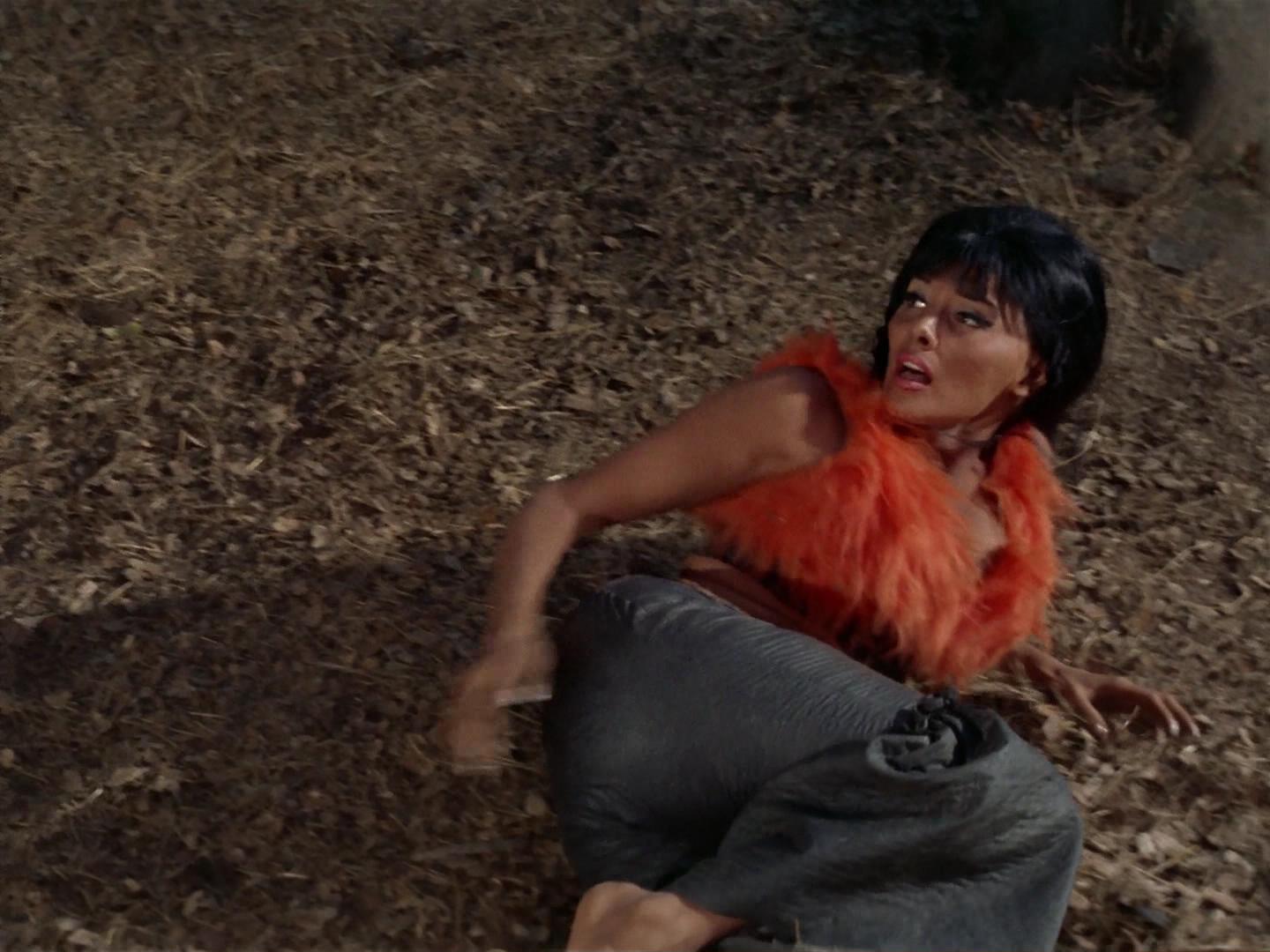 ariane179254_StarTrek_2x19_APrivateLittleWar_2783.jpg