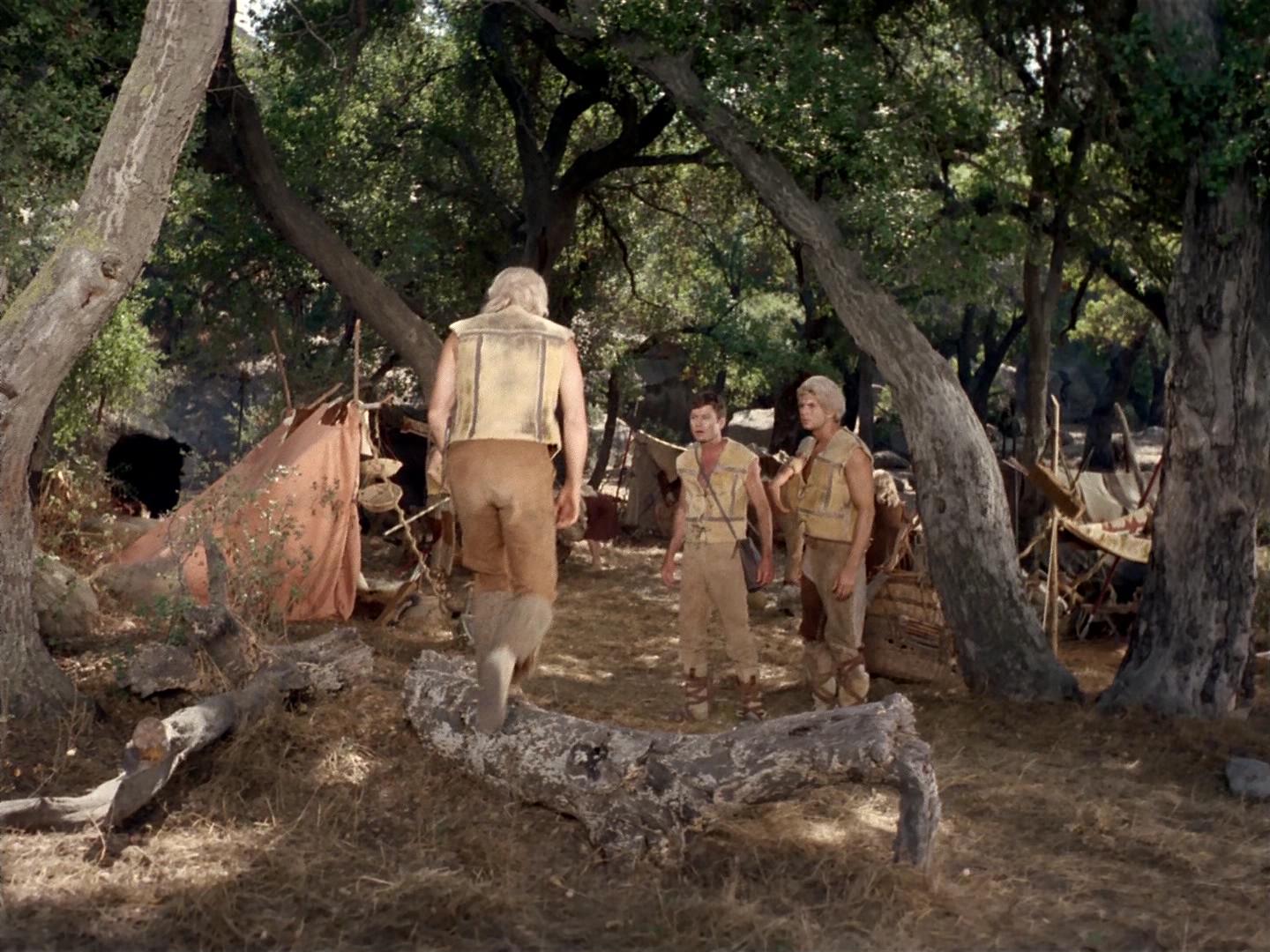 ariane179254_StarTrek_2x19_APrivateLittleWar_2804.jpg