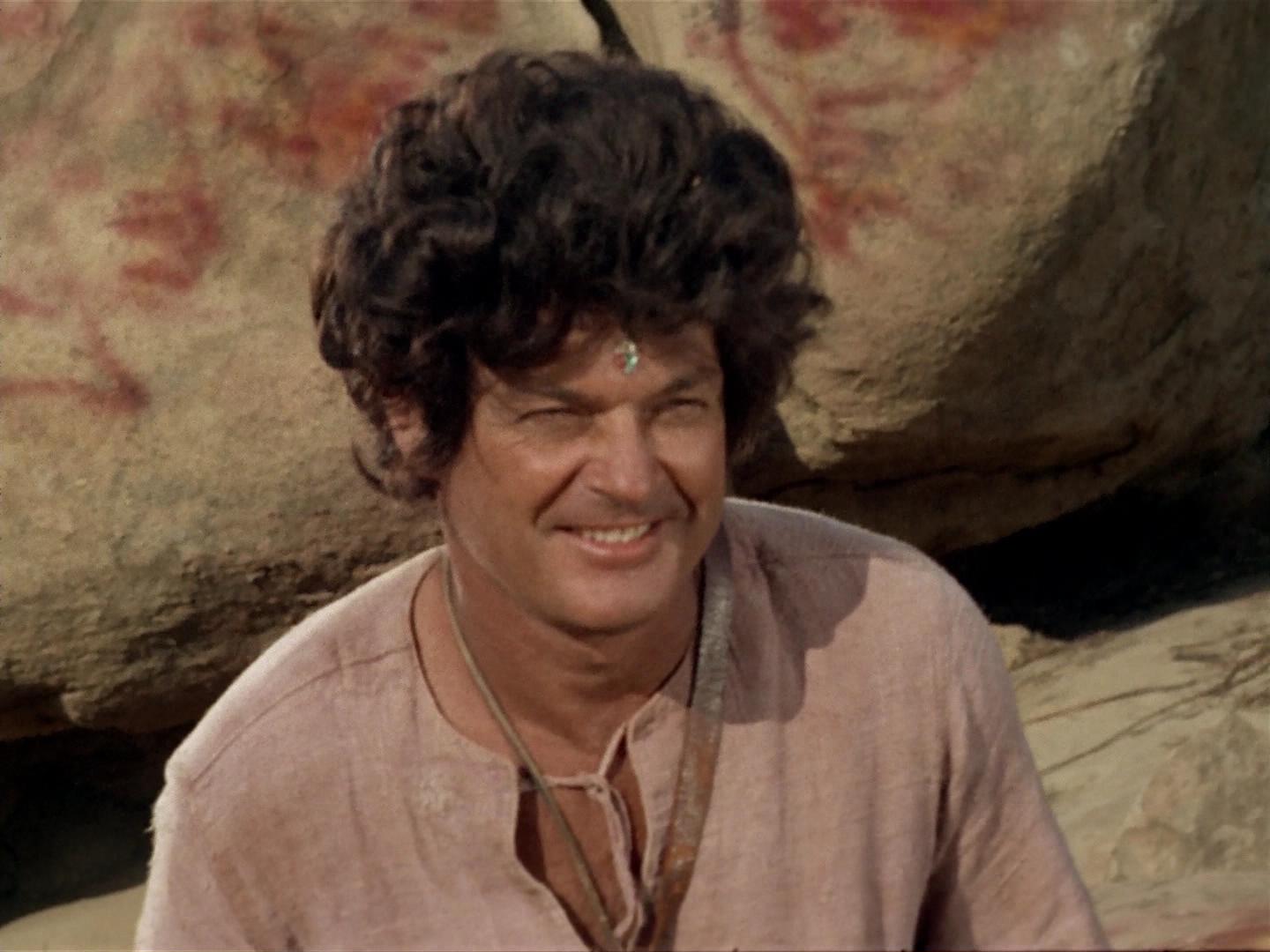 ariane179254_StarTrek_2x19_APrivateLittleWar_2918.jpg