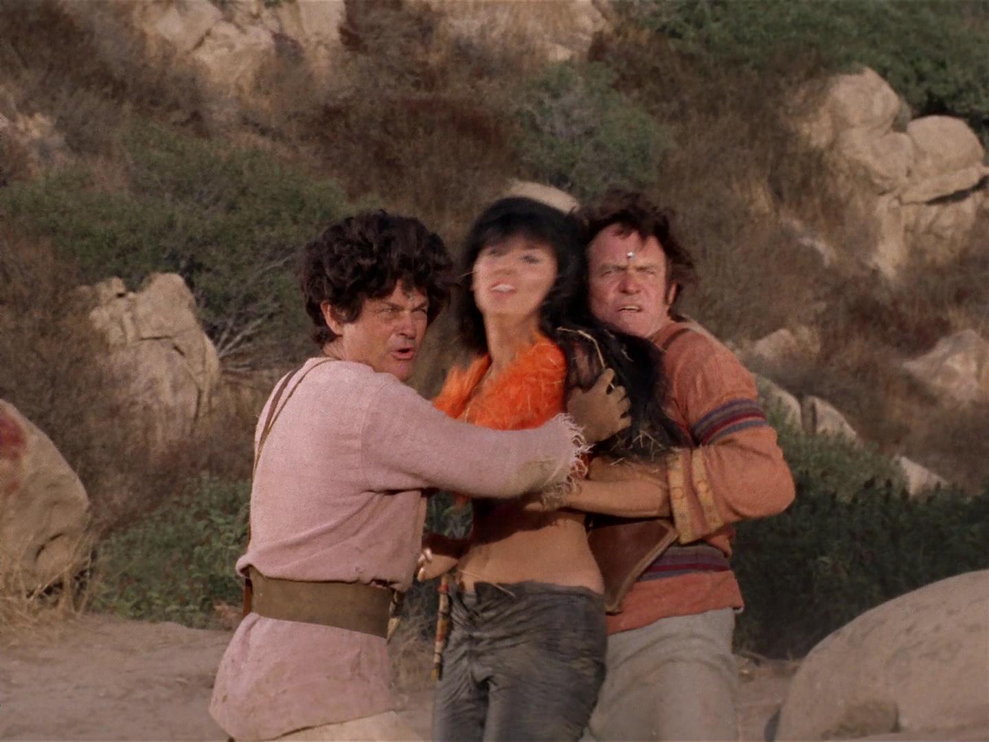 ariane179254_StarTrek_2x19_APrivateLittleWar_2993.jpg