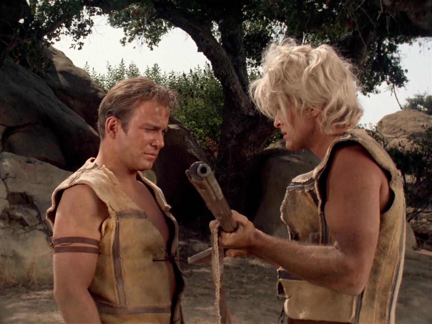 ariane179254_StarTrek_2x19_APrivateLittleWar_3124.jpg