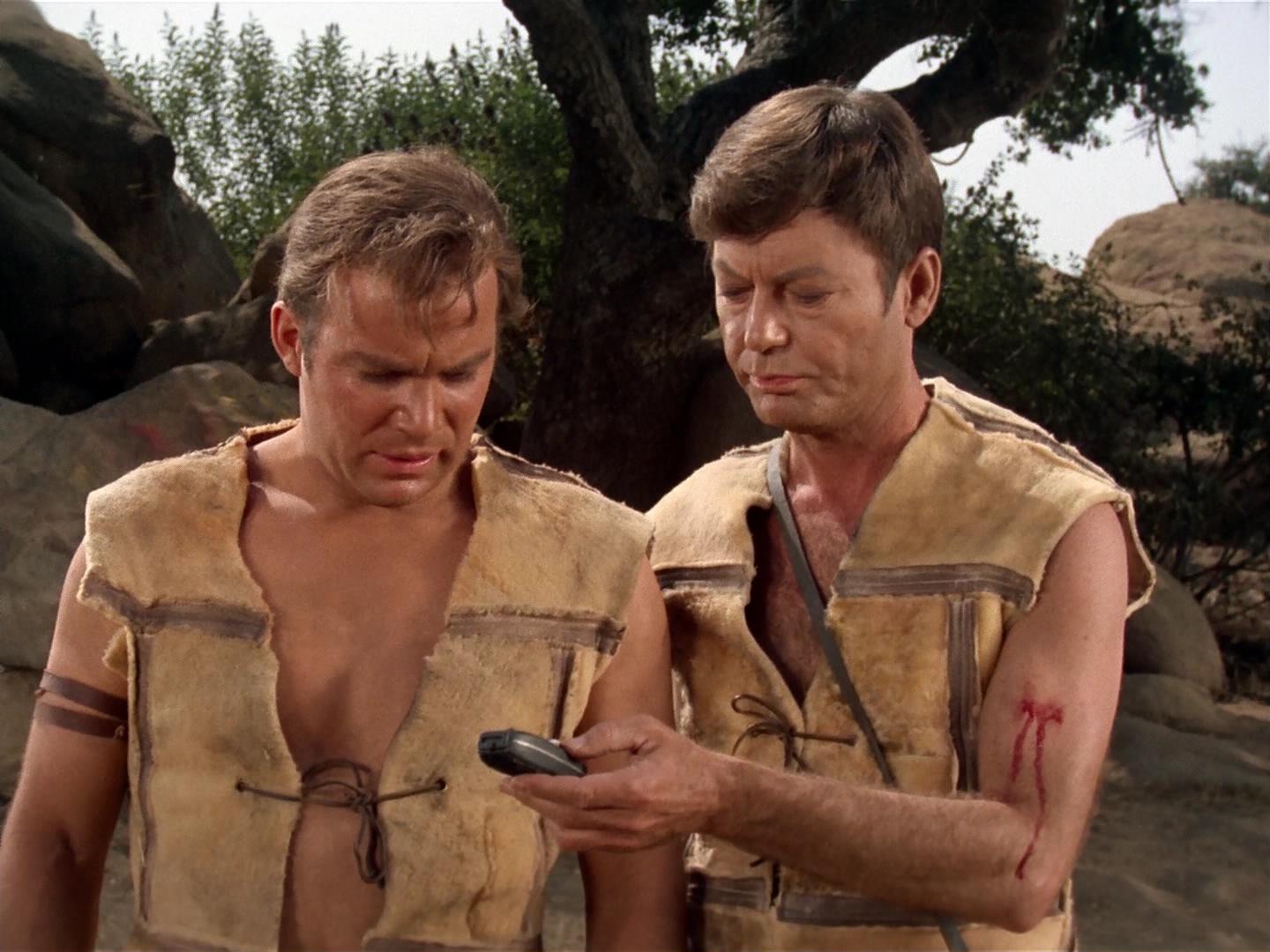 ariane179254_StarTrek_2x19_APrivateLittleWar_3155.jpg