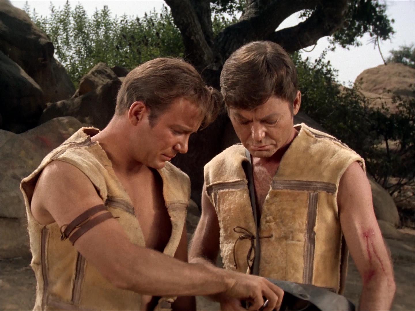 ariane179254_StarTrek_2x19_APrivateLittleWar_3177.jpg