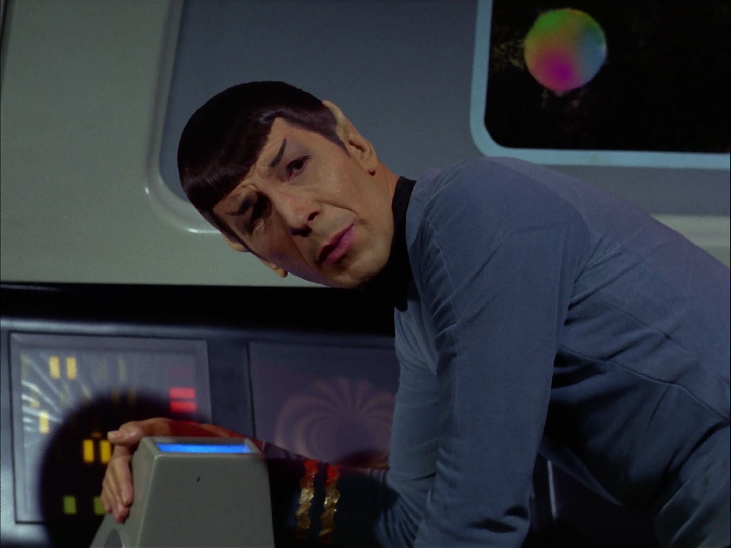 ariane179254_StarTrek_2x20_ReturnToTomorrow_0066.jpg
