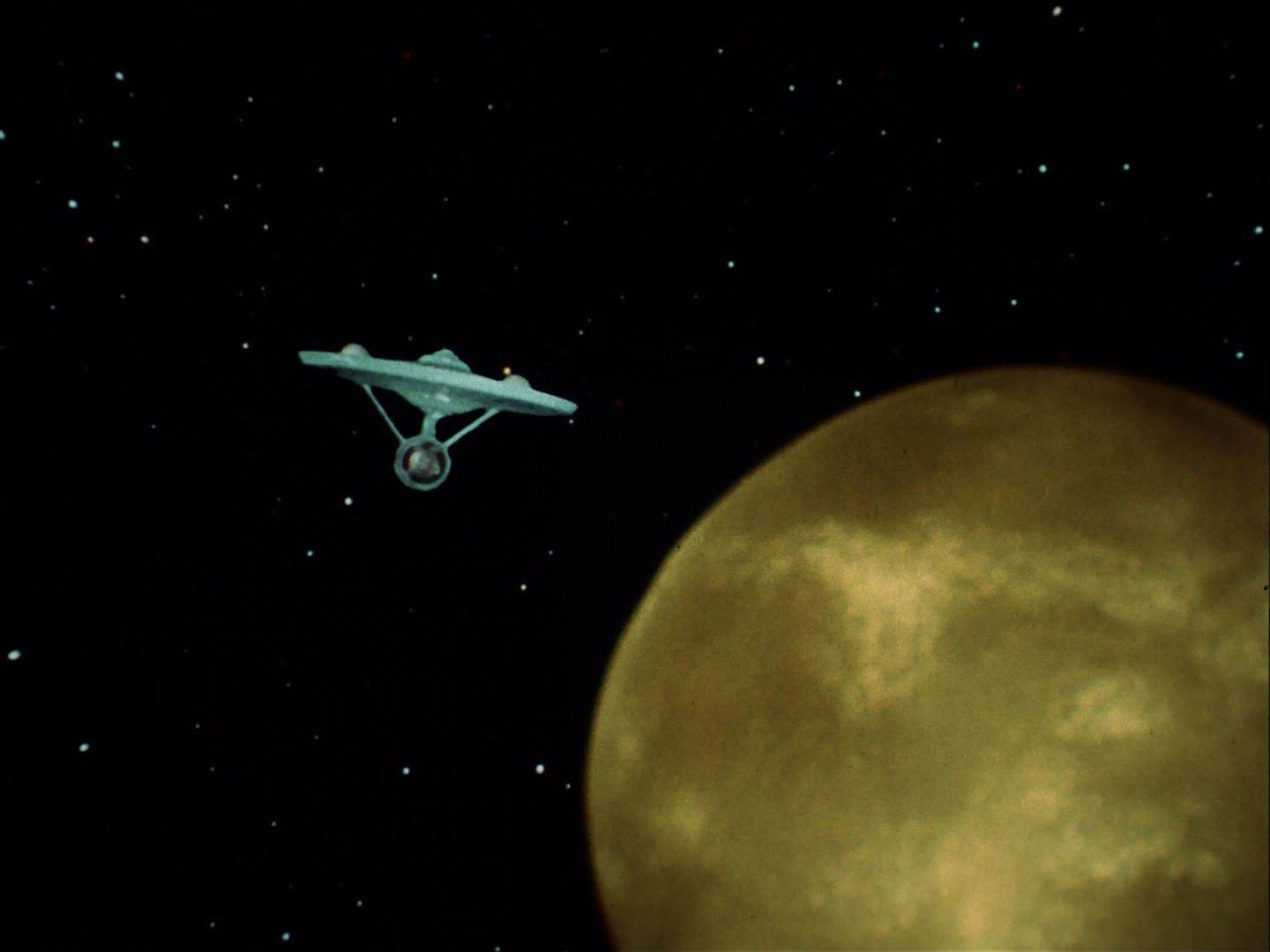 ariane179254_StarTrek_2x20_ReturnToTomorrow_0230.jpg