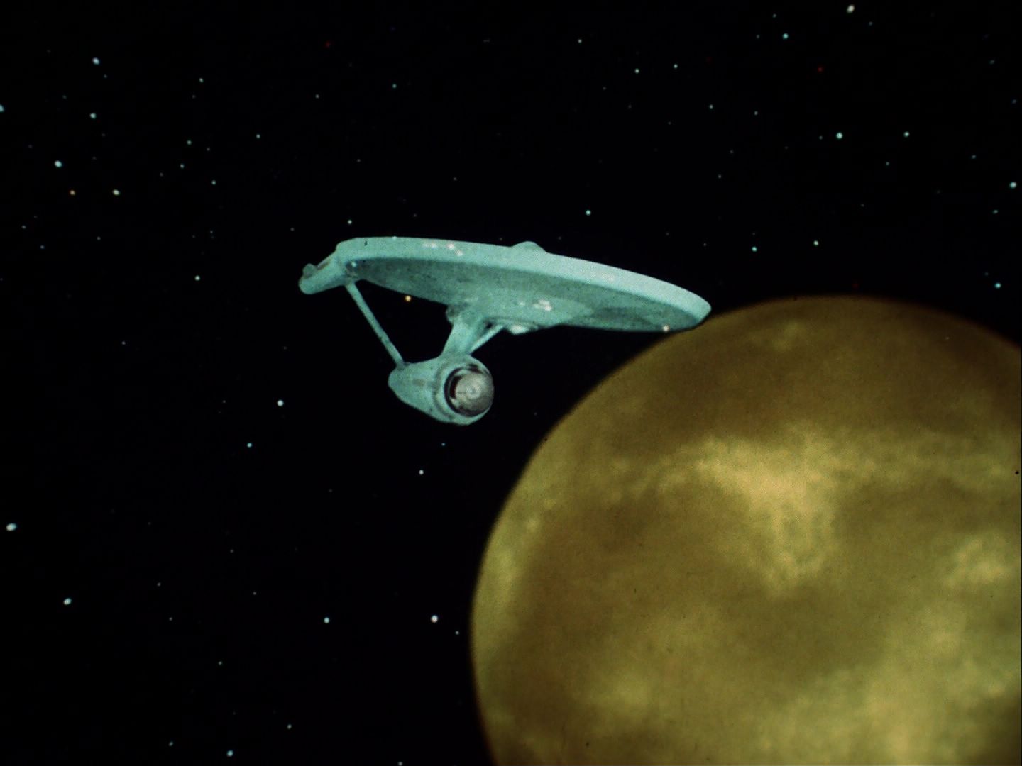 ariane179254_StarTrek_2x20_ReturnToTomorrow_0235.jpg