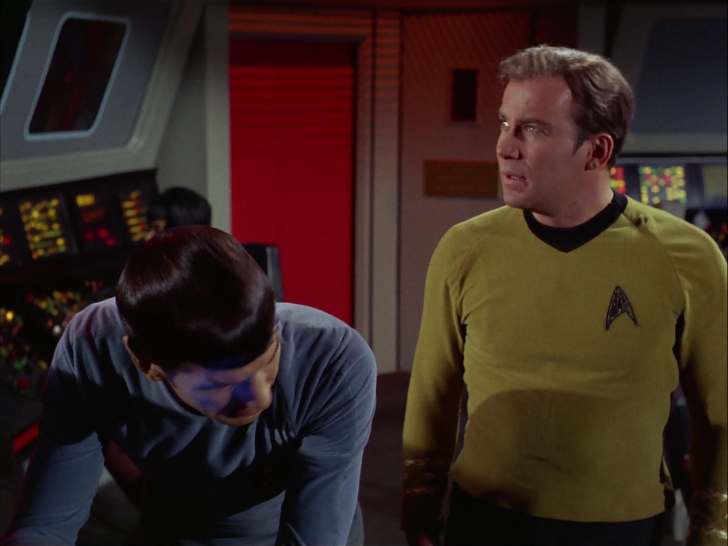 ariane179254_StarTrek_2x20_ReturnToTomorrow_0286.jpg