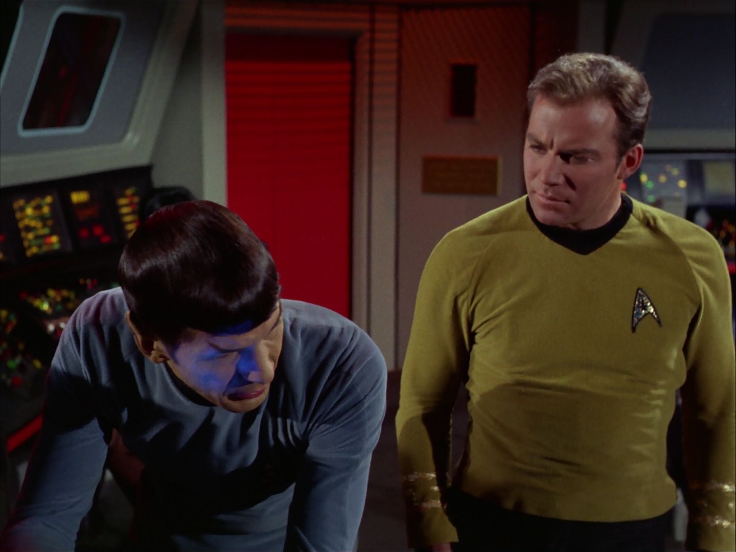 ariane179254_StarTrek_2x20_ReturnToTomorrow_0311.jpg