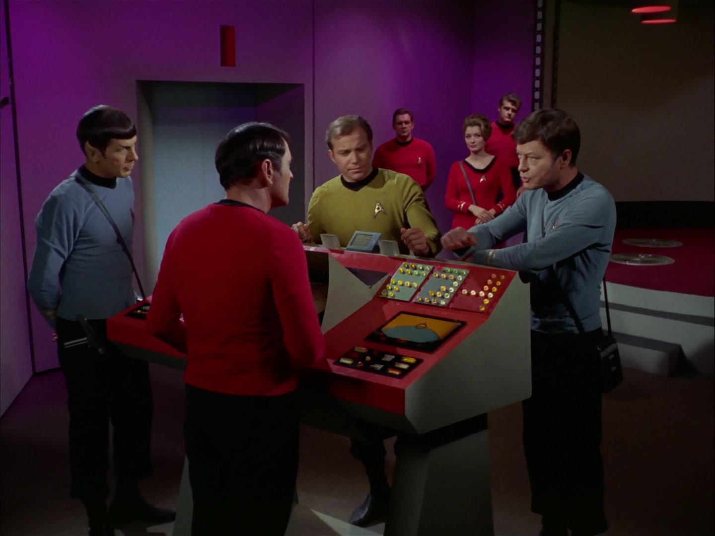 ariane179254_StarTrek_2x20_ReturnToTomorrow_0487.jpg