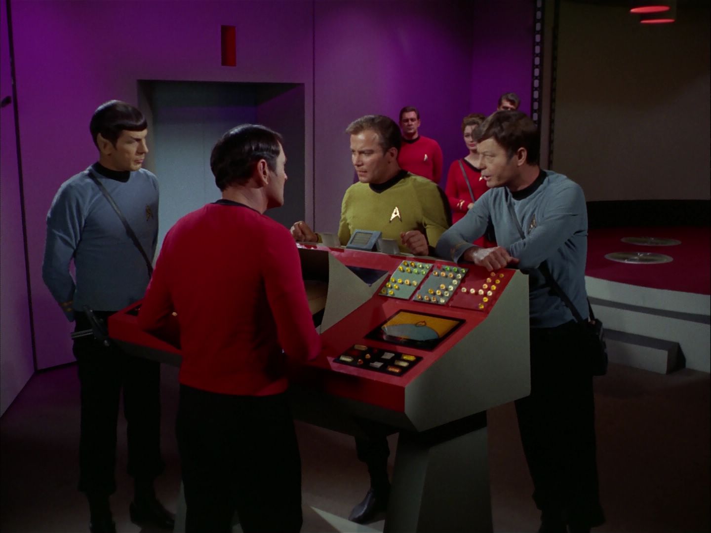 ariane179254_StarTrek_2x20_ReturnToTomorrow_0488.jpg