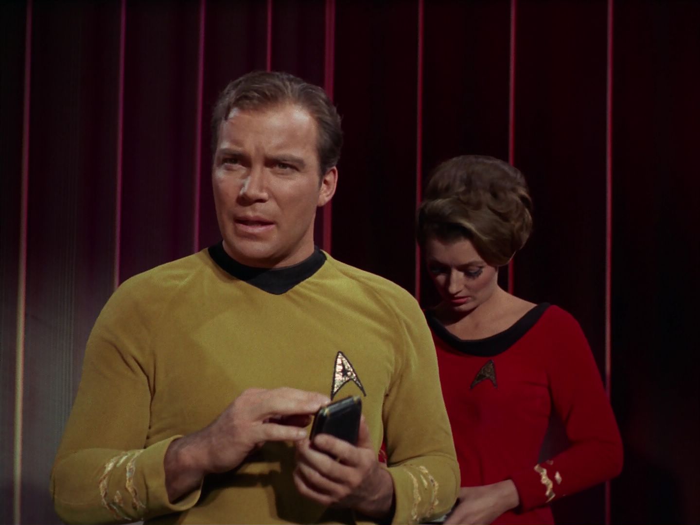 ariane179254_StarTrek_2x20_ReturnToTomorrow_0568.jpg