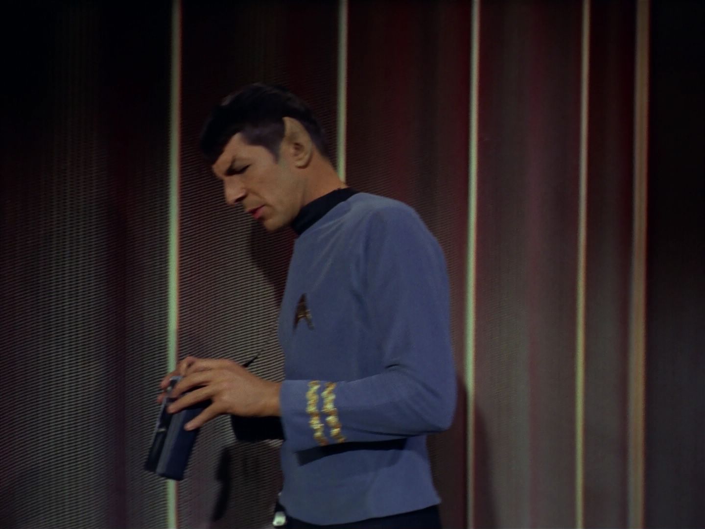 ariane179254_StarTrek_2x20_ReturnToTomorrow_0580.jpg