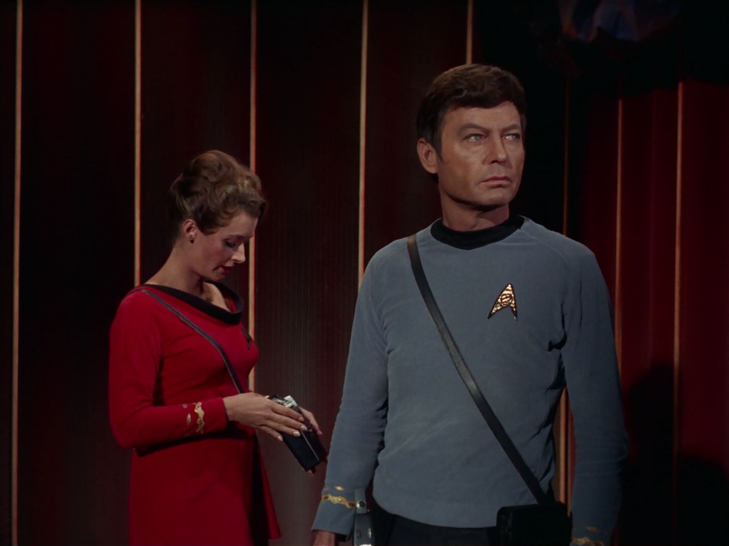 ariane179254_StarTrek_2x20_ReturnToTomorrow_0594.jpg