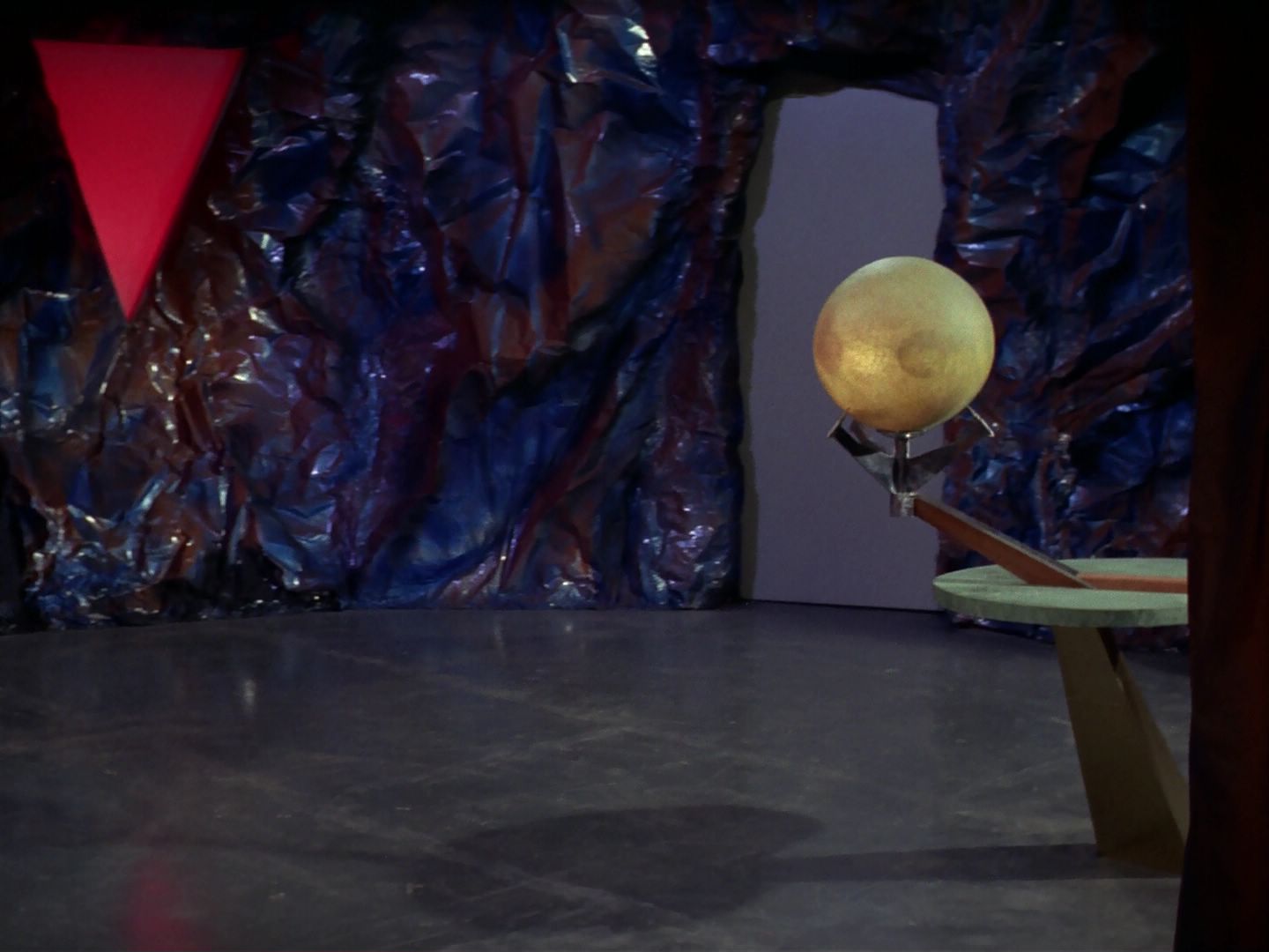 ariane179254_StarTrek_2x20_ReturnToTomorrow_0617.jpg