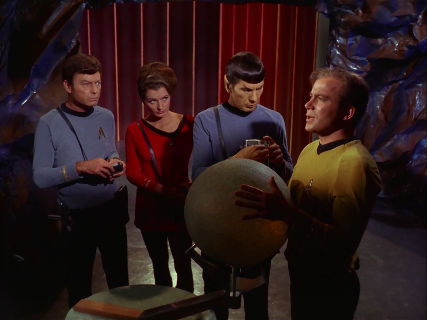 ariane179254_StarTrek_2x20_ReturnToTomorrow_0911.jpg