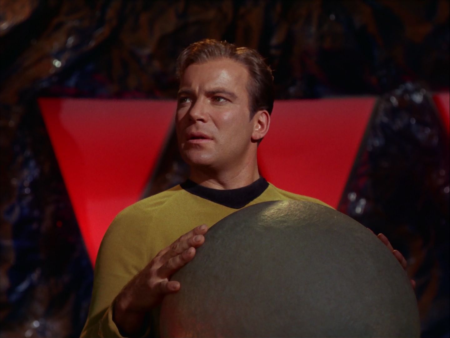 ariane179254_StarTrek_2x20_ReturnToTomorrow_0934.jpg